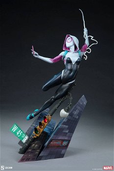 Sideshow Spider-Gwen Premium Format Statue - 0