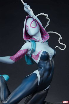 Sideshow Spider-Gwen Premium Format Statue - 1