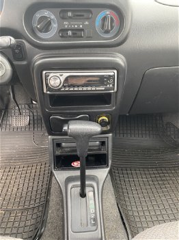 Te koop Daihatsu bouwjaar 2000 automaat - 2