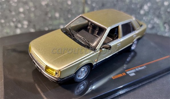 Renault 25 Phase 1 1986 beige 1:43 Ixo V990 - 1
