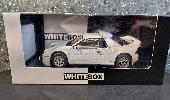 Ford RS 200 wit 1:24 Whitebox WB094 - 3