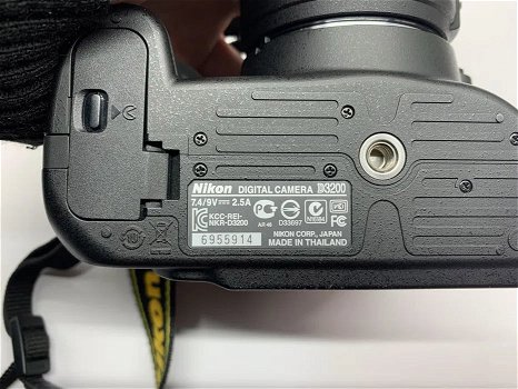 Nikon D3200 DSLR - 3