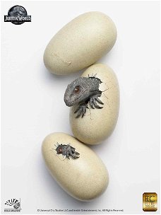 ECC Jurassic World Hatching Indominus Rex Egg Set