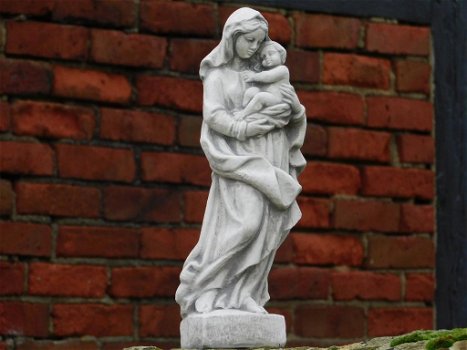 Heilige Maria met kindje Here Jezus - 4