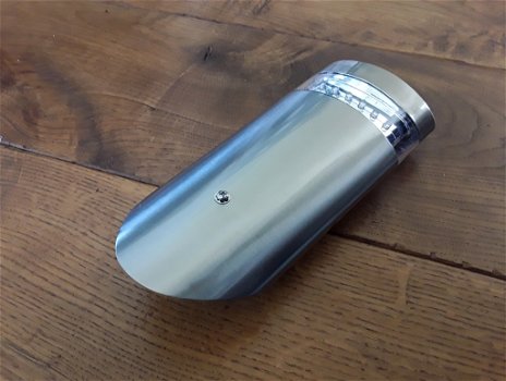 Moderne zuinige wandlamp voor buiten met ledlampjes (nieuw) - 1