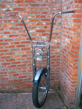 Harley twincam 7cm verlaagde deuce voorvork met risser, stuur, koplamp, as, wiel, band, spatbord. - 0