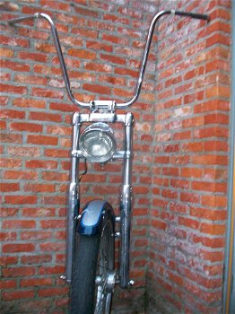 Harley twincam 7cm verlaagde deuce voorvork met risser, stuur, koplamp, as, wiel, band, spatbord. - 1