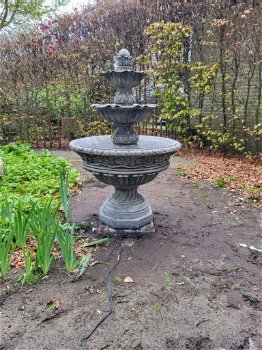 Renaissance fontein tuinfontein - 1