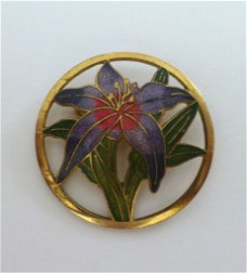 Cloisonnee broche