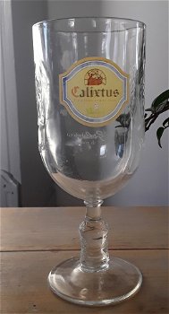 Groot bierglas op voet (bokaal) van grolsch calixtus - 1