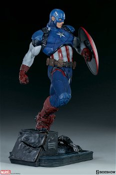 Sideshow Captain America Premium Statue - 4