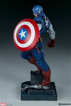 Sideshow Captain America Premium Statue - 5