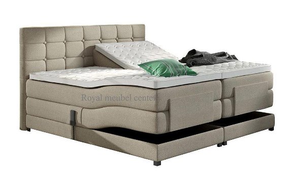 Aanbieding Elektrisch Boxspring set Paris snel leverbaar.2. - 3