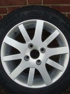 15"Hockenheim Peugeot Velgen en Banden Steek 4x108