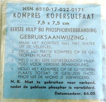 Compressen /Kompres met Kopersulfaat, Fosforbandwonden, Koninklijke Landmacht, 3 stuks, 1966.(Nr.13) - 3