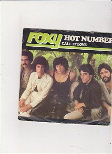 Single Foxy - Hot number