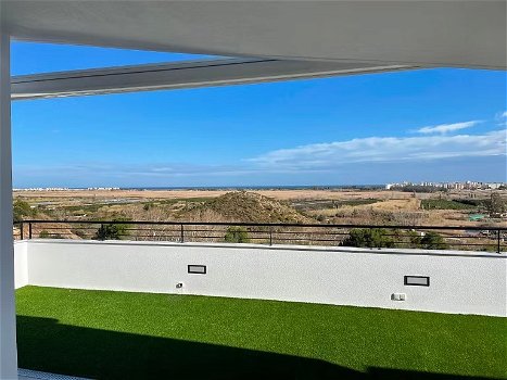 Uw eigen prachtige nieuwe zeer ruime Penthouse in GANDIA met garageplak en - 3