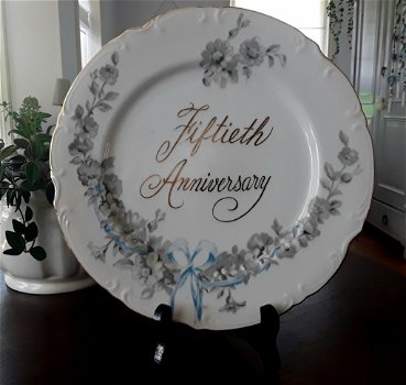 Schitterend bord fiftieth anniversary (verjaardag/huwelijk) - 0