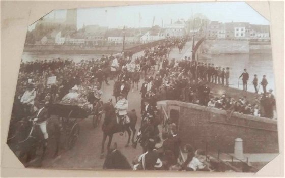 OUD FOTOALBUM met 20 oude fotos vanaf 1891 - 5