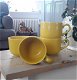 Vintage gele koffiekopjes - EIT English Ironstone Tableware - 0 - Thumbnail