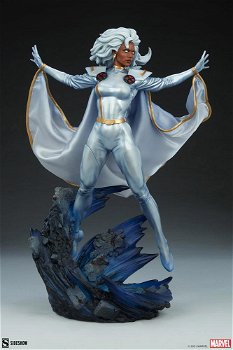 Sideshow Marvel X-Men Storm Premium Statue - 5