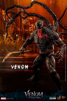 Hot Toys Venom Let There Be Carnage Venom Figure - 6
