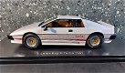 Lotus Esprit Turbo 1981 wit 1/18 KK Scale - 0 - Thumbnail