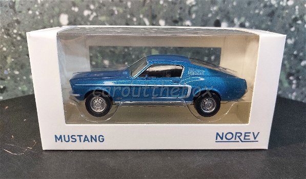 Ford Mustang blauw 1/43 Norev - 3