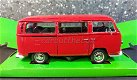 Volkswagen bus T2 rood 1/24 Welly - 0 - Thumbnail