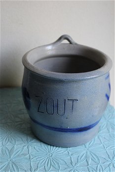 Keulse zoutpot met ophangmogelijkheid - 0