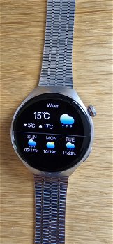 GT4 Pro smartwatch - 2