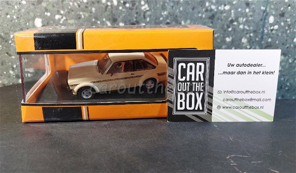 Ford Escort MK II 1976 beige 1/43 Vitesse V998 - 5