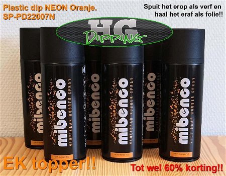 Schoenen met de EK tijdelijk Oranje! Spuit ze met plastic dip - 2