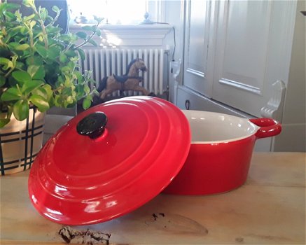 Mooie rode cocotte / ovenschaal met deksel (aardewerk) - 2