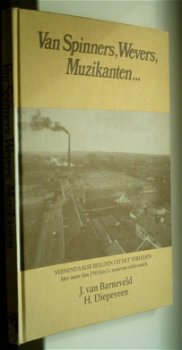 Veenendaalse beelden uit het verleden(ISBN 9064234221). - 0