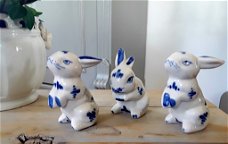 3 konijntjes met hollandse voorstelling erop