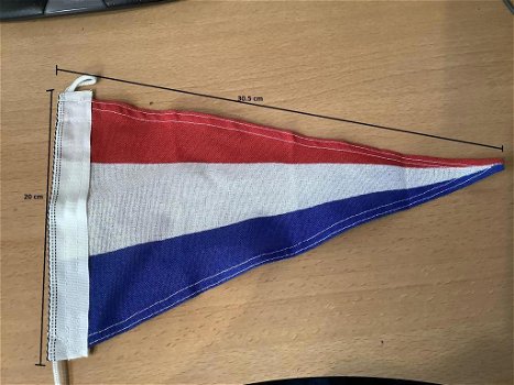 Punt vlaggetje Nederland - 1