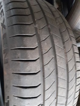 4 zomerbanden 215/55 R18 Nexen Nfera Primus, bijna nieuw - 0