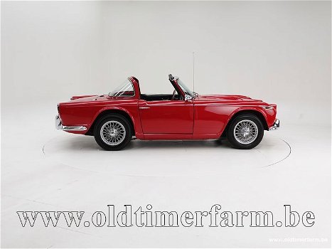 Triumph TR4 '67 CH251L - 2