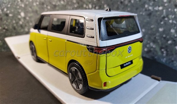 2023 Volkswagen ID. Buzz geel 1/24 Maisto - 2