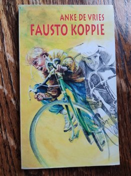 Fausto Koppie Anke de Vries - 0