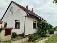 Balatonberény, Hongarije: Huis aan het Balatonmeer