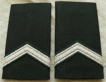 Rang Onderscheiding, Blouse & Trui, Sergeant MA / Wachtmeester CAV, KL, vanaf 2000.(Nr.1) - 0