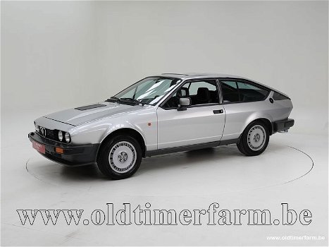 Alfa Romeo GTV 6 '82 CH8568 - 0