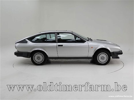 Alfa Romeo GTV 6 '82 CH8568 - 2