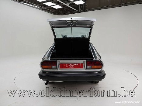 Alfa Romeo GTV 6 '82 CH8568 - 6