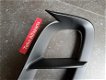 Porsche 718 Cayman Kap voor Luchtinlaat Trim for Air Inlet 982853189E Links - 2 - Thumbnail
