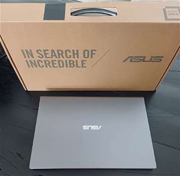 ASUS X515EA Intel Core i5-1135G7 2.40GHz 512GB SSD 8GB DDR4 - 1