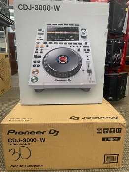Pioneer CDJ-3000 Multi-Player, Pioneer DJM-A9 DJ Mixer, Pioneer DJM-V10-LF DJ-Mixer, Pioneer DJM-S11 - 3