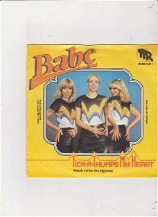 Single Babe - Tick-a-thumps my heart